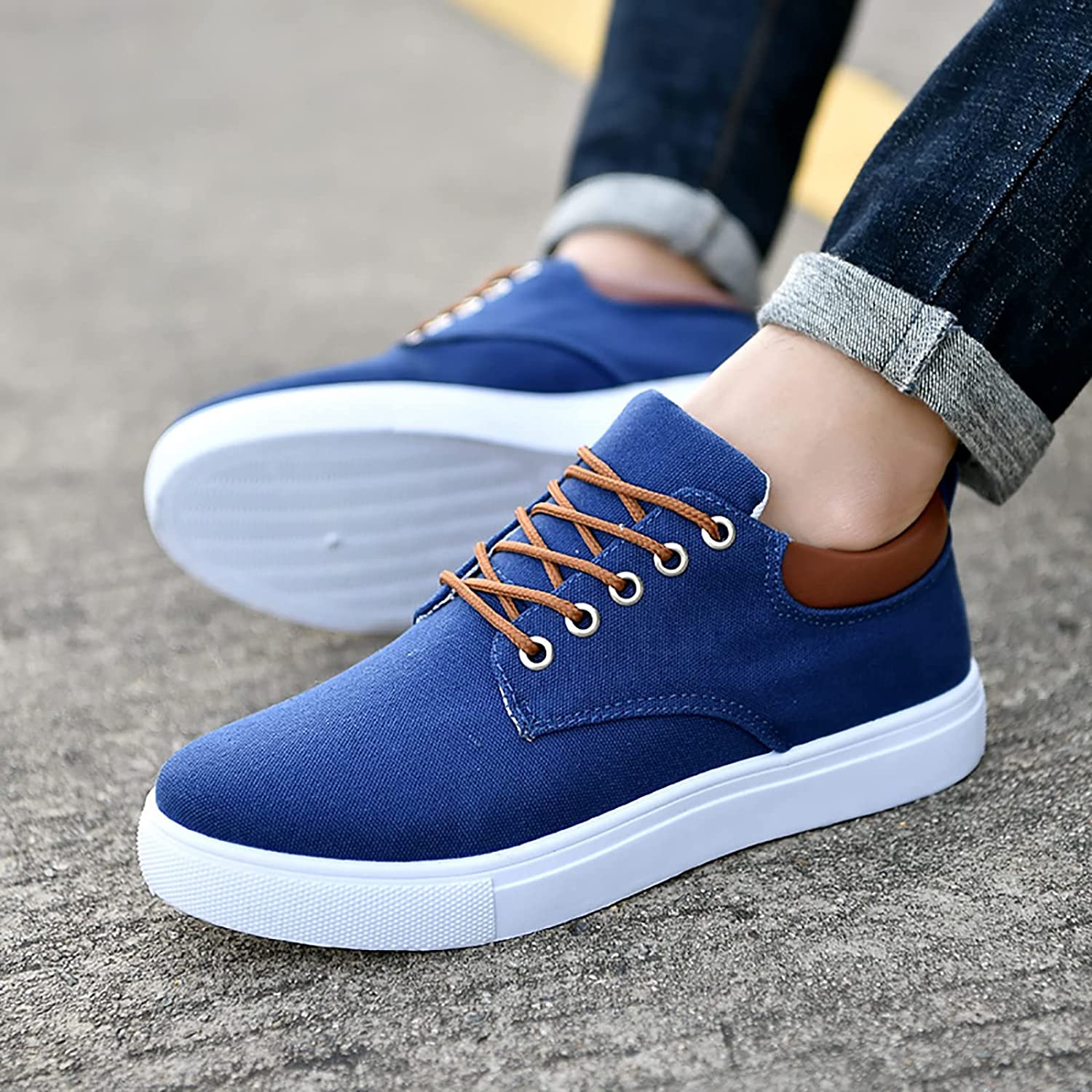 Magnus Men's Sneakers with a Crisp White Sole